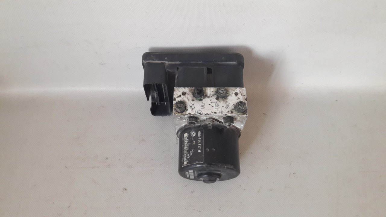 ABS ELEKTRONIKA VW POLO > 01-05 6Q0907379L 6Q0614117H