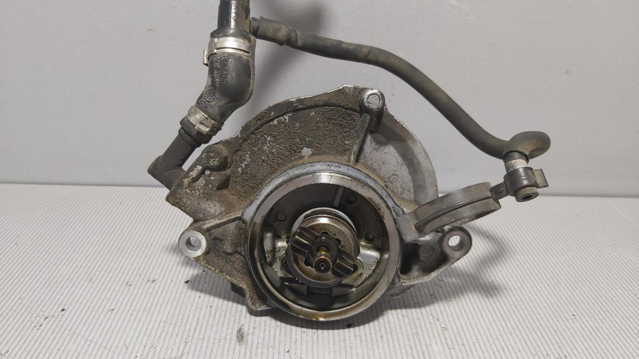 VAKUM PUMPA AUDI A5 (8T3/8F7) COUPE > 07-11 057145100AF