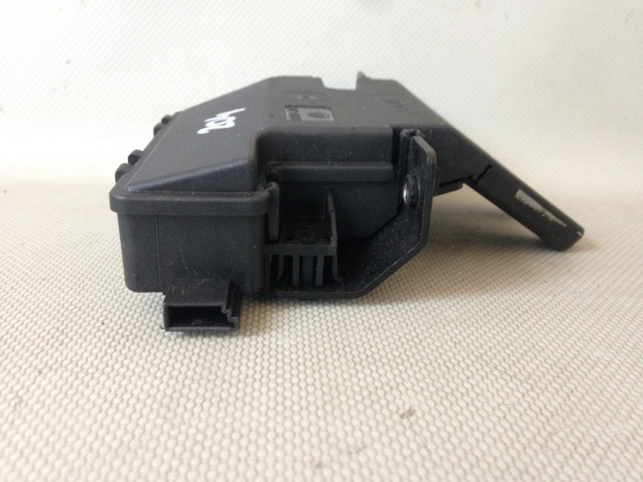 DIJELOVI BRAVA GEPEKA BMW SERIJA 3 (E46) > 01-05 8196401