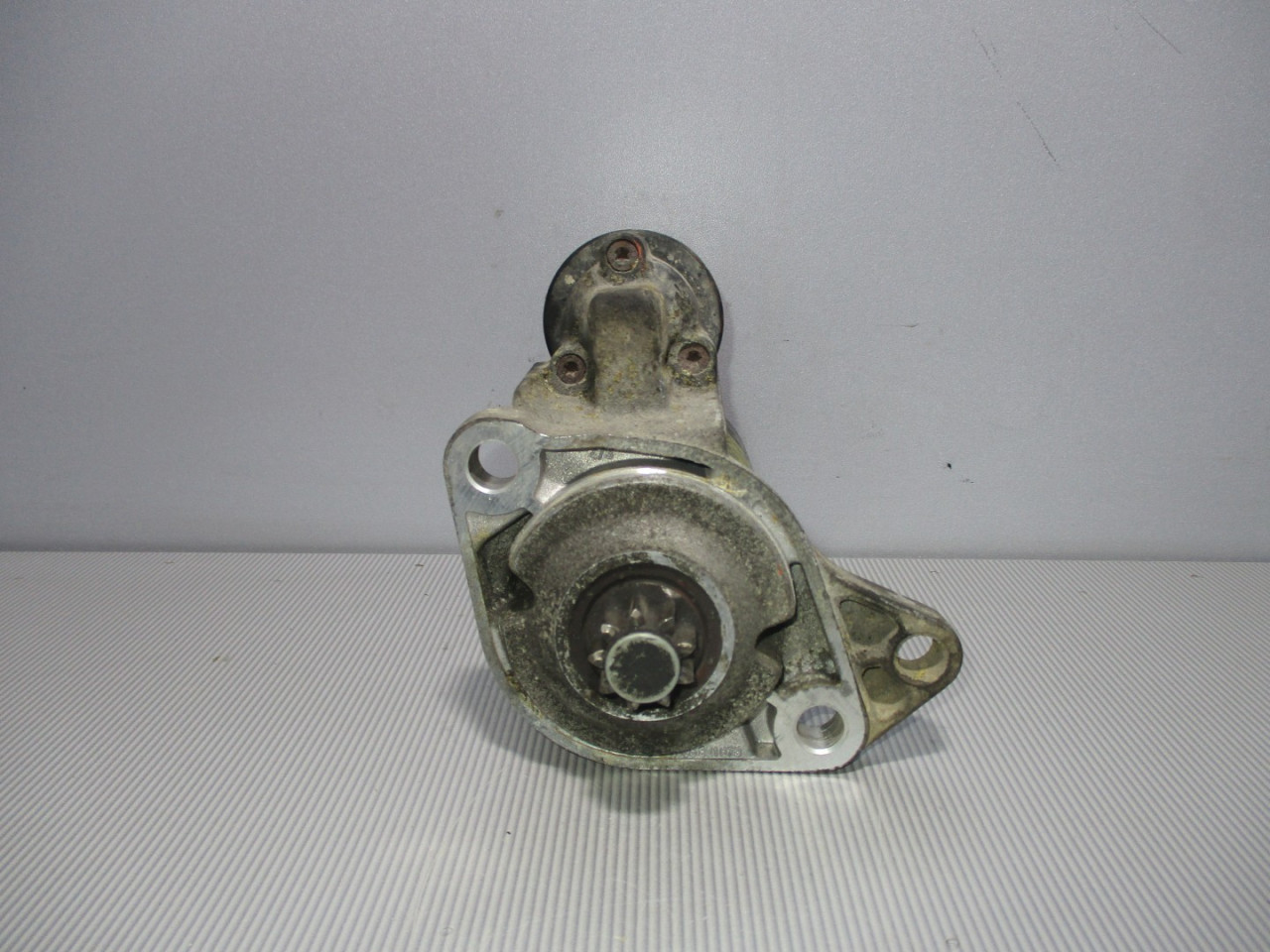 DIJELOVI ALNASER VW GOLF 4 > 97-03 020911023F