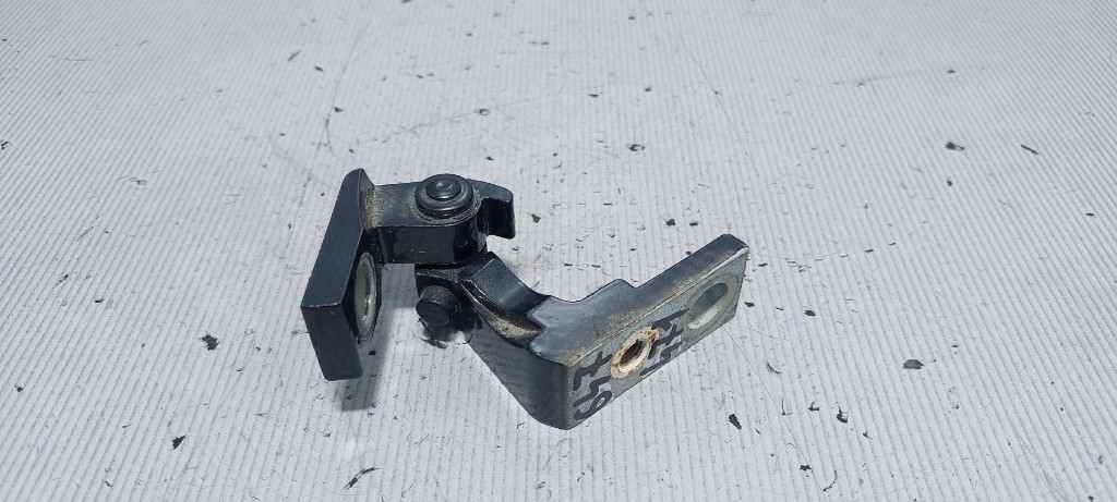 DIJELOVI BAGLAMA SEAT EXEO > 09-13 8E0831401C