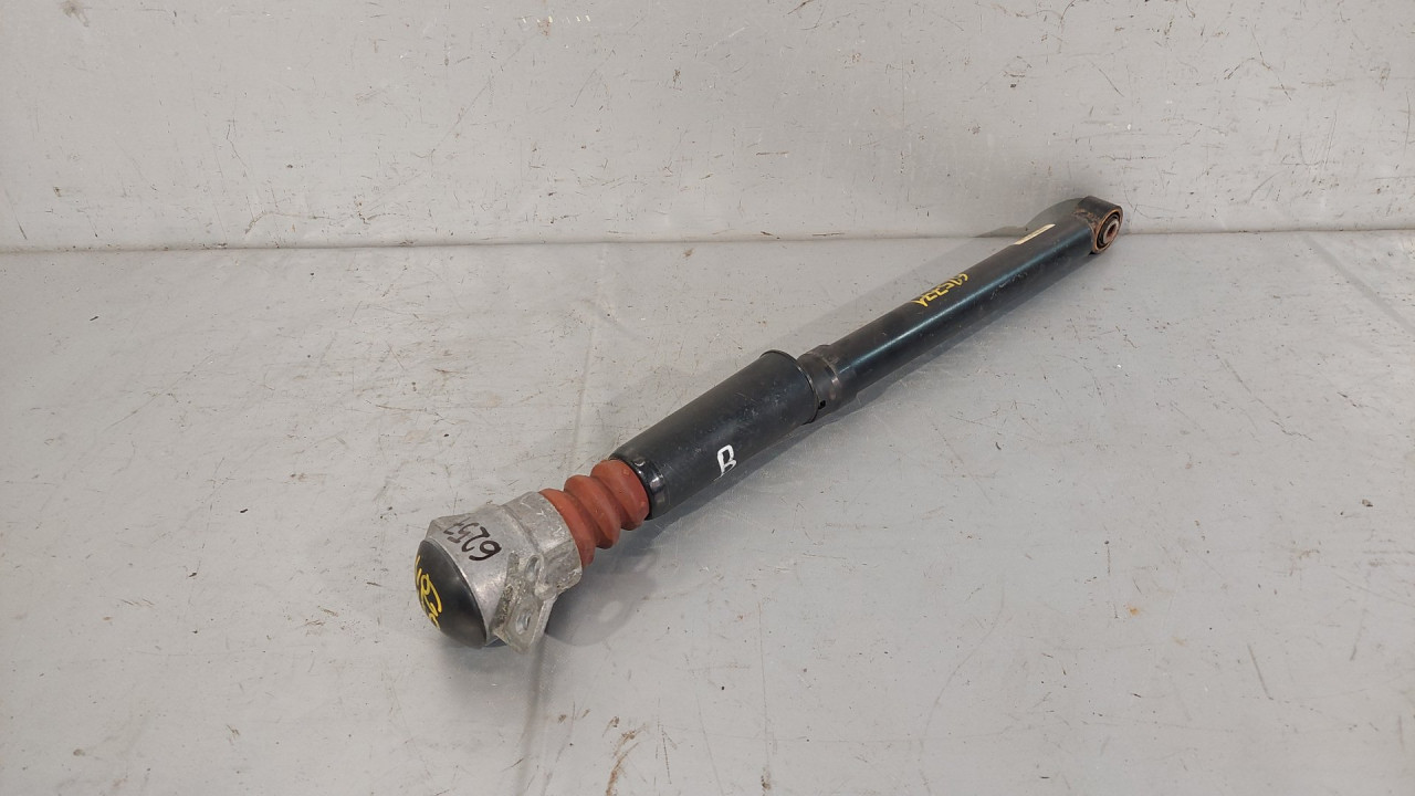DIJELOVI AMORTIZER AUDI A4 (B8) > 12-15 8T0513035M