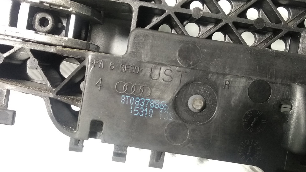 RUCKA VRATA AUDI A4 (B8) > 07-11 8T0837886B