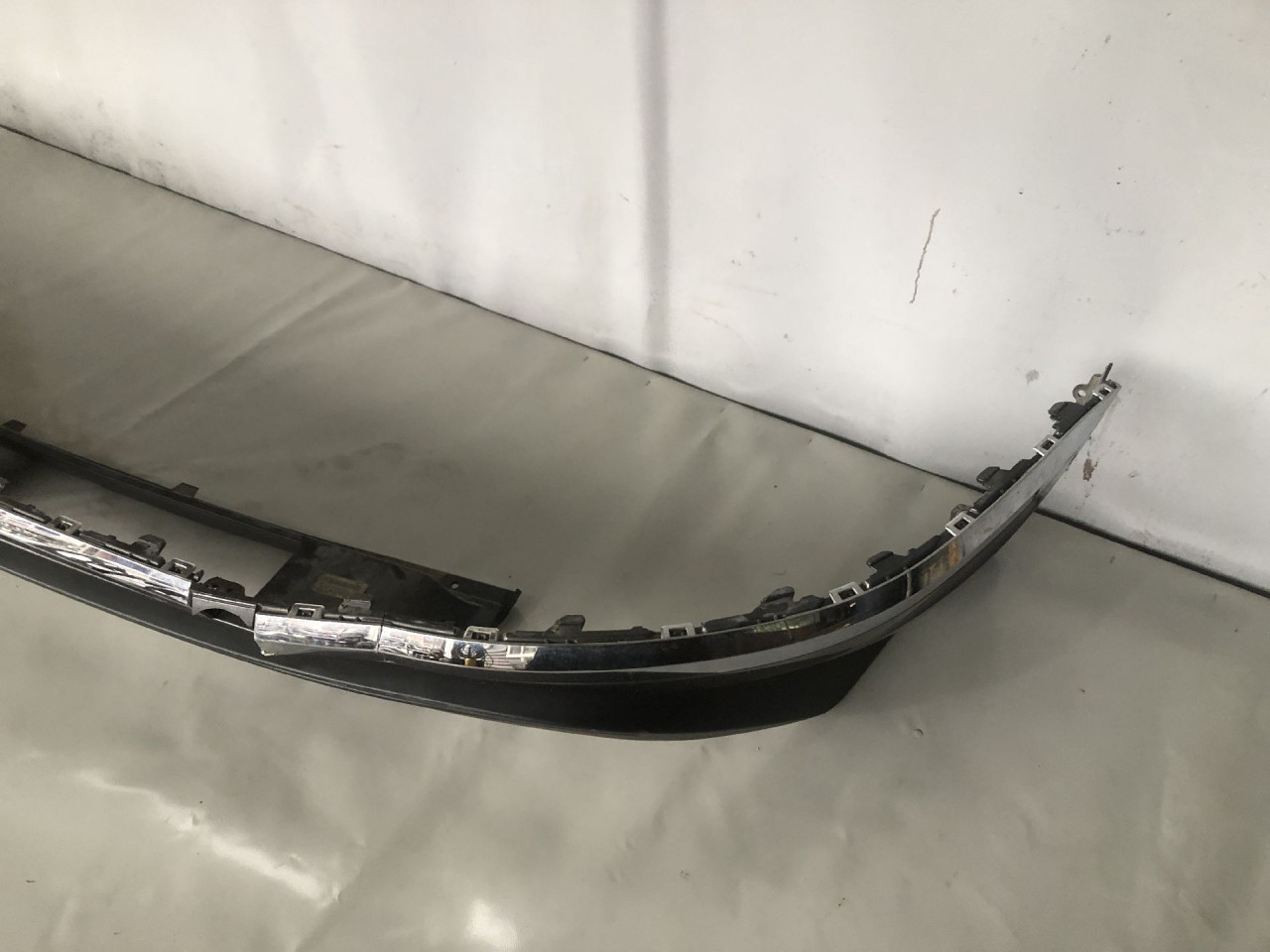 DIFUZOR ZADNJI VW TOUAREG > 18- 760807568J