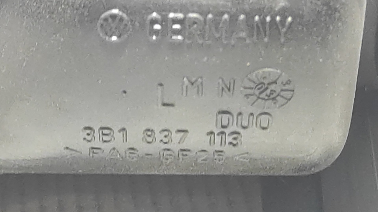 UNUTRASNJA RUCKA VRATA VW PASSAT B5 > 00-05 3B1837113