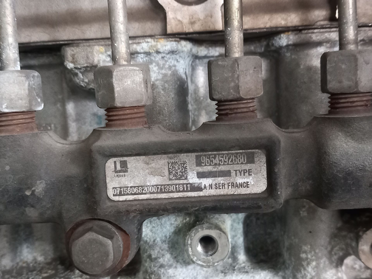 DIJELOVI RAMPA FORD FOCUS > 05-07 9654592680