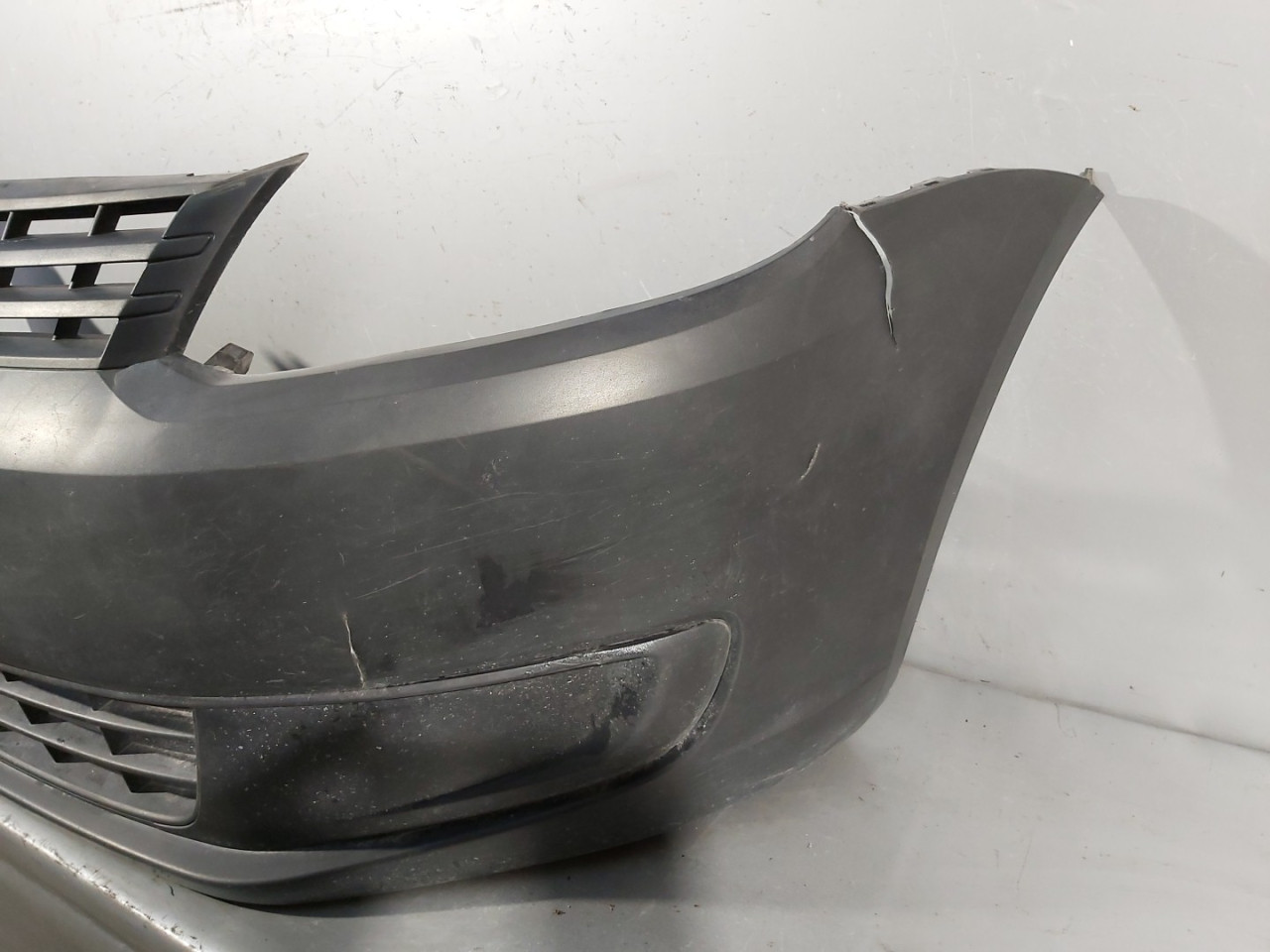 DIJELOVI BRANIK VW CADDY > 10-15 2K5807221A