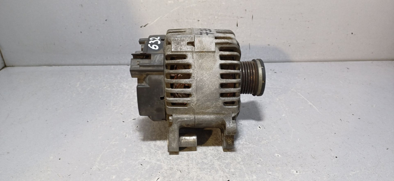 DIJELOVI ALTERNATOR VW PASSAT B6 > 05-10 1.4 03C903023C