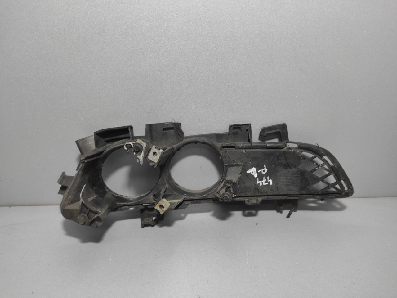PLASTIKA BRANIKA MERCEDES E KLASA (C207/A207) > 09-13 A