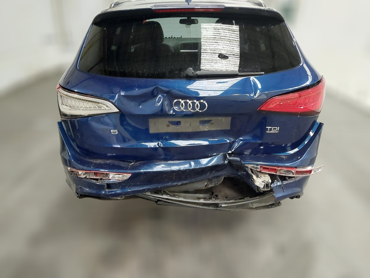 DIJELOVI AUDI Q5 2.0 DIZEL 130KW 4X4 QUATTRO MJENJAC MOTOR CGLC