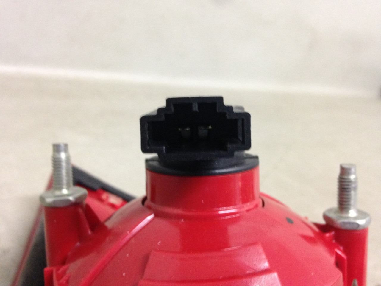STOP SVJETLO VW PASSAT B6 > 05-10 VW054015 3C9945093