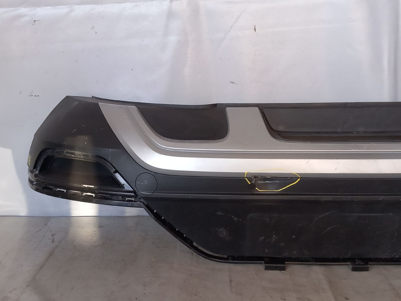 DIJELOVI SPOJLER VW T-ROC > 17- 2GA807434