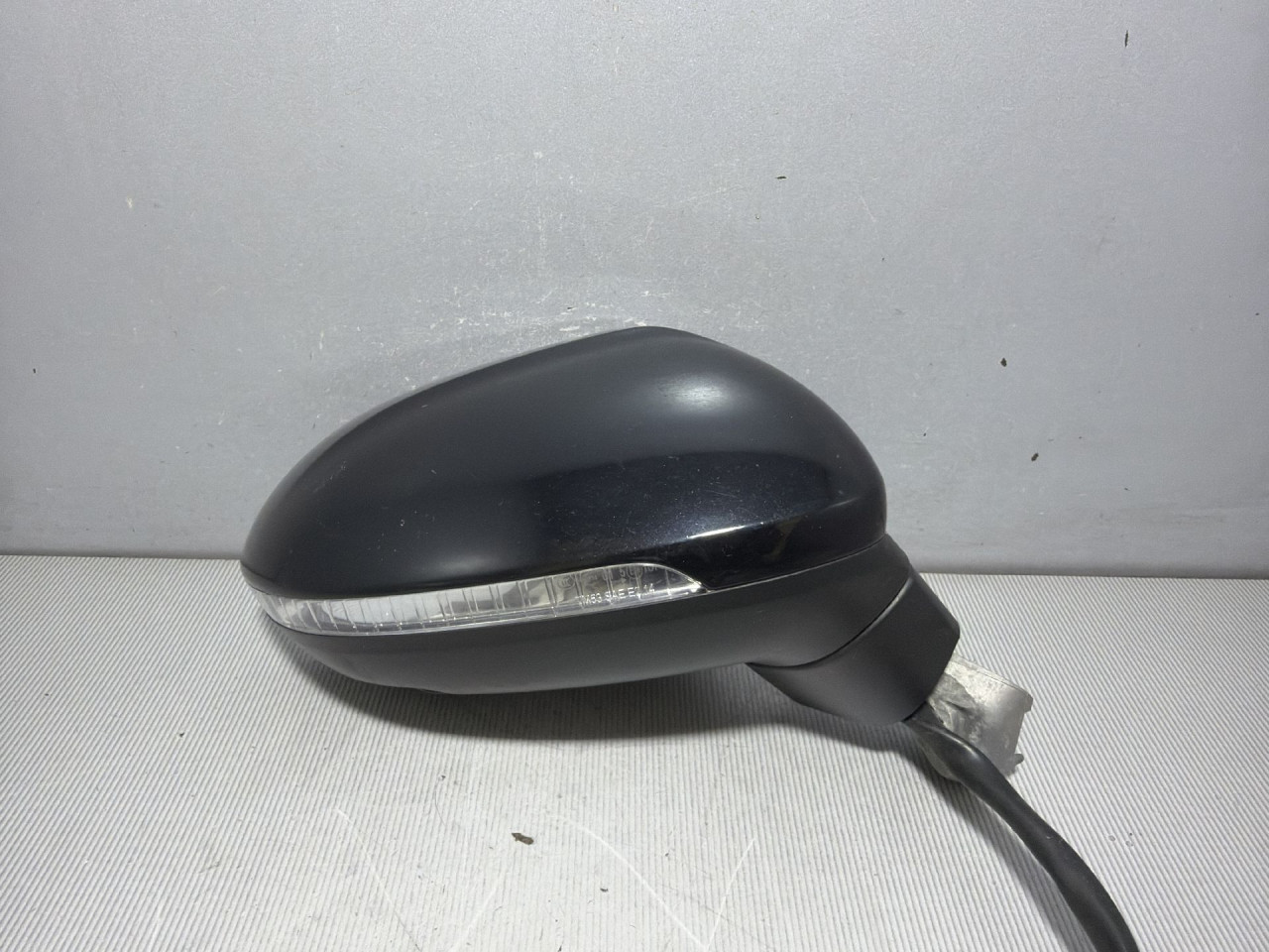 DIJELOVI RETROVIZOR VW PASSAT B8 > 14-19 2.0 3G1857508FF9B9