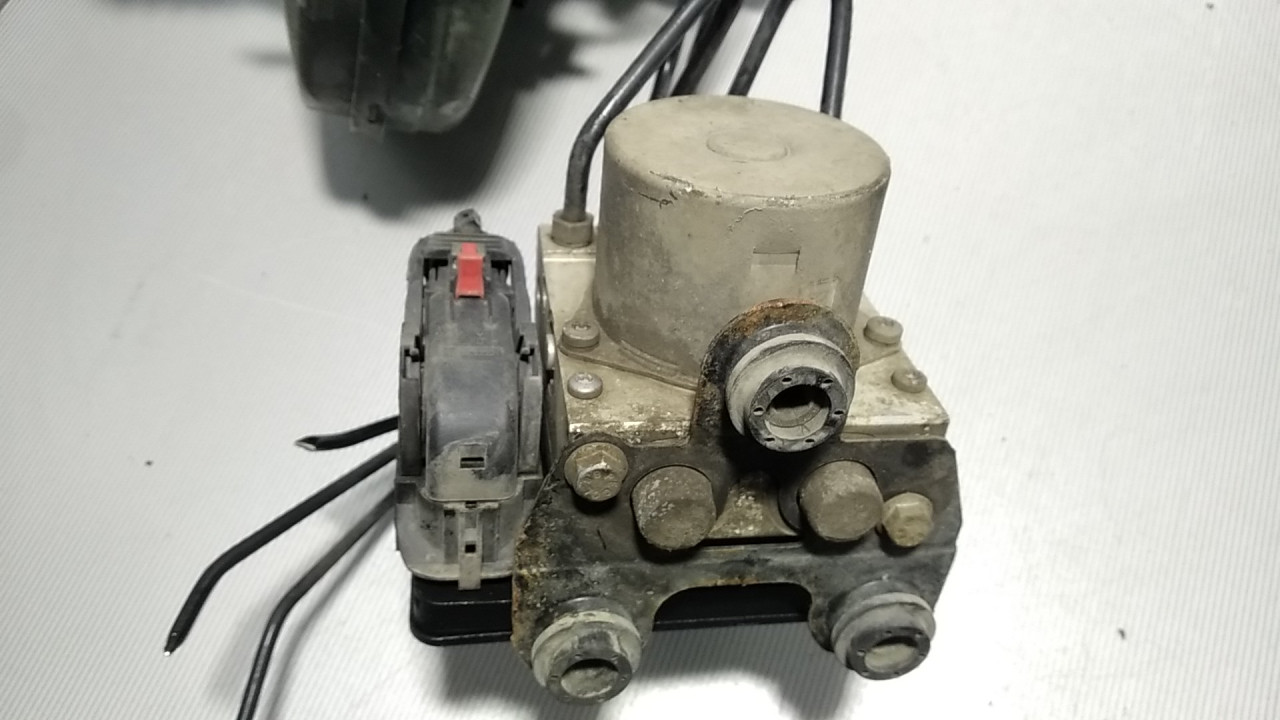 DIJELOVI ABS ELEKTRONIKA VW UP > 12-16 1S0614517E