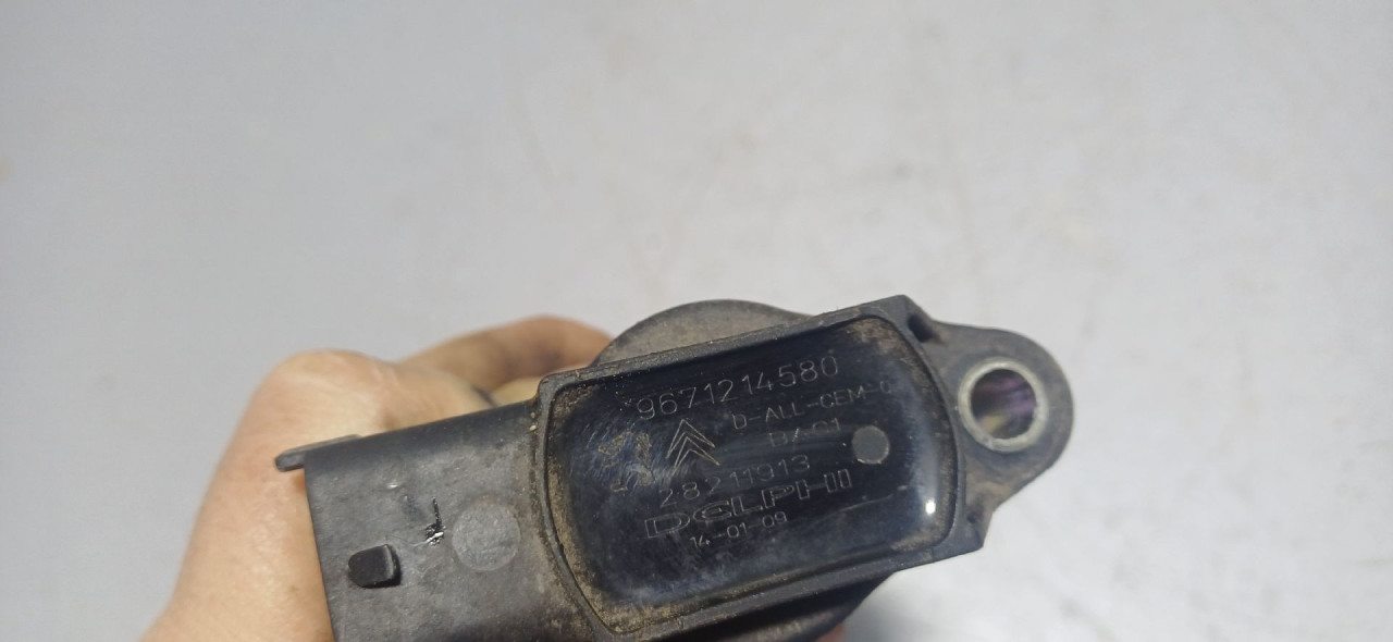 DIJELOVI BOMBINA PEUGEOT 208 > 12-15 9671214580