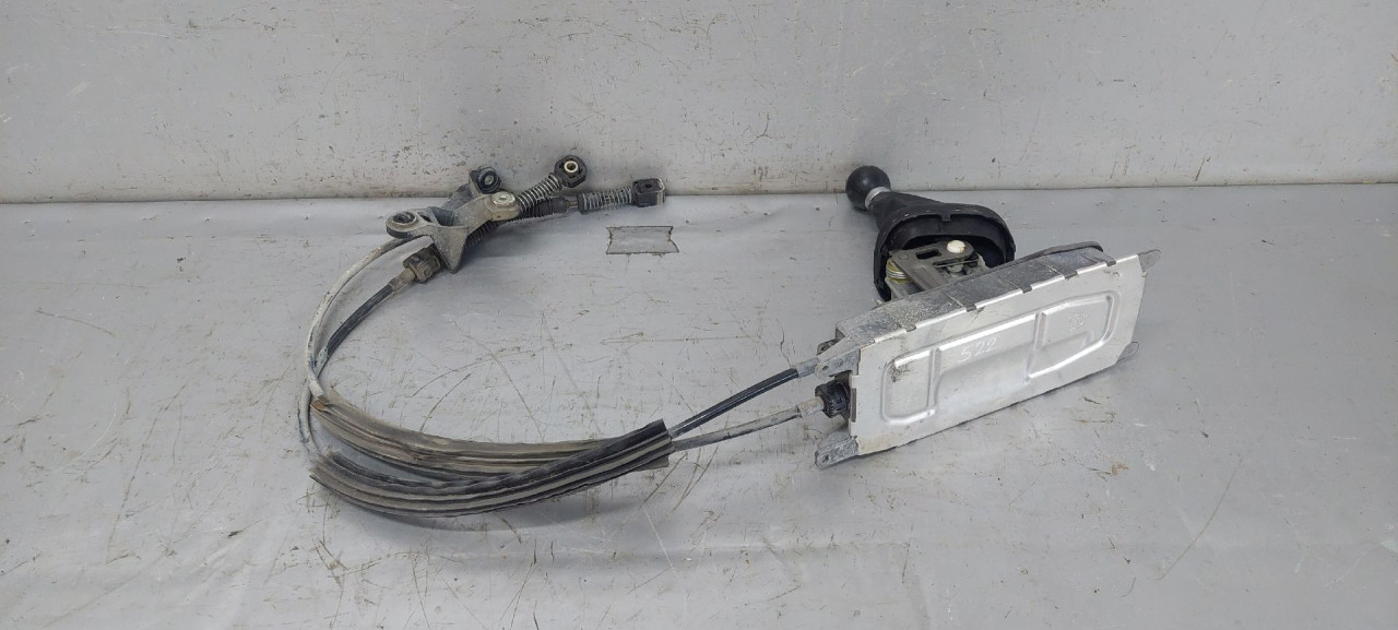 DIJELOVI SALTEBLA VW TOURAN > 06-10 1K0711091A