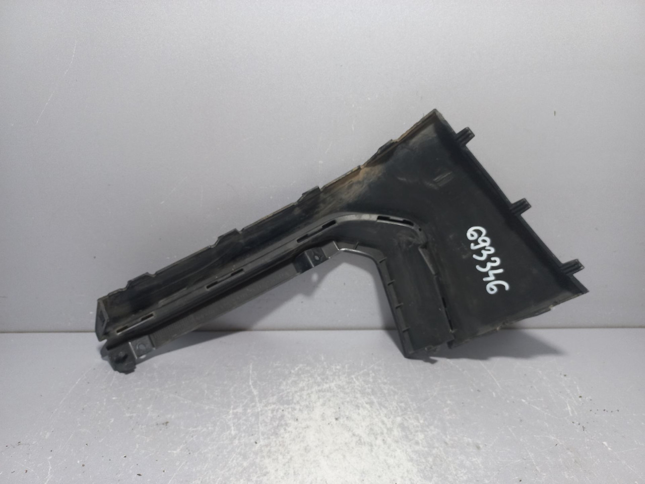 DIJELOVI PLASTIKA BRANIKA VW TIGUAN > 16-20 5NA853211C