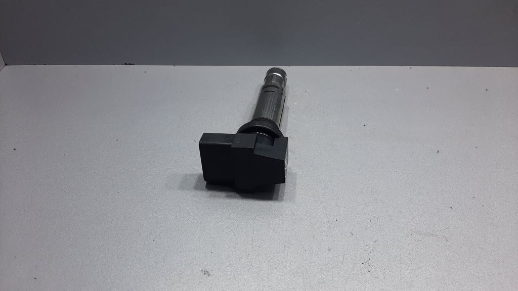 DIJELOVI BOMBINA SEAT ALTEA > 04-09 036905715C