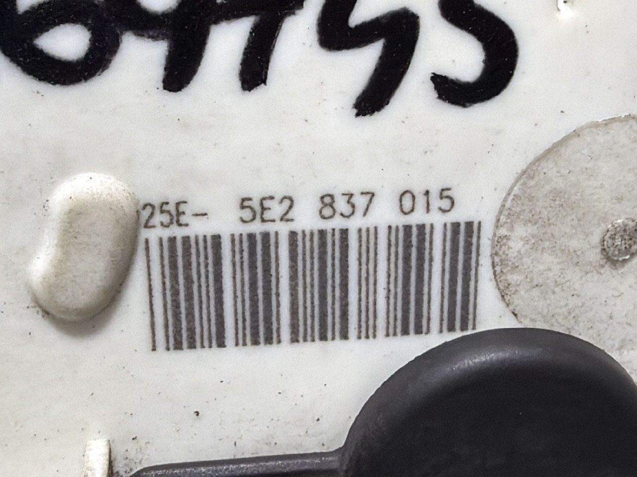 DIJELOVI BRAVA VRATA SKODA RAPID > 12-16 1.6 5E2837015