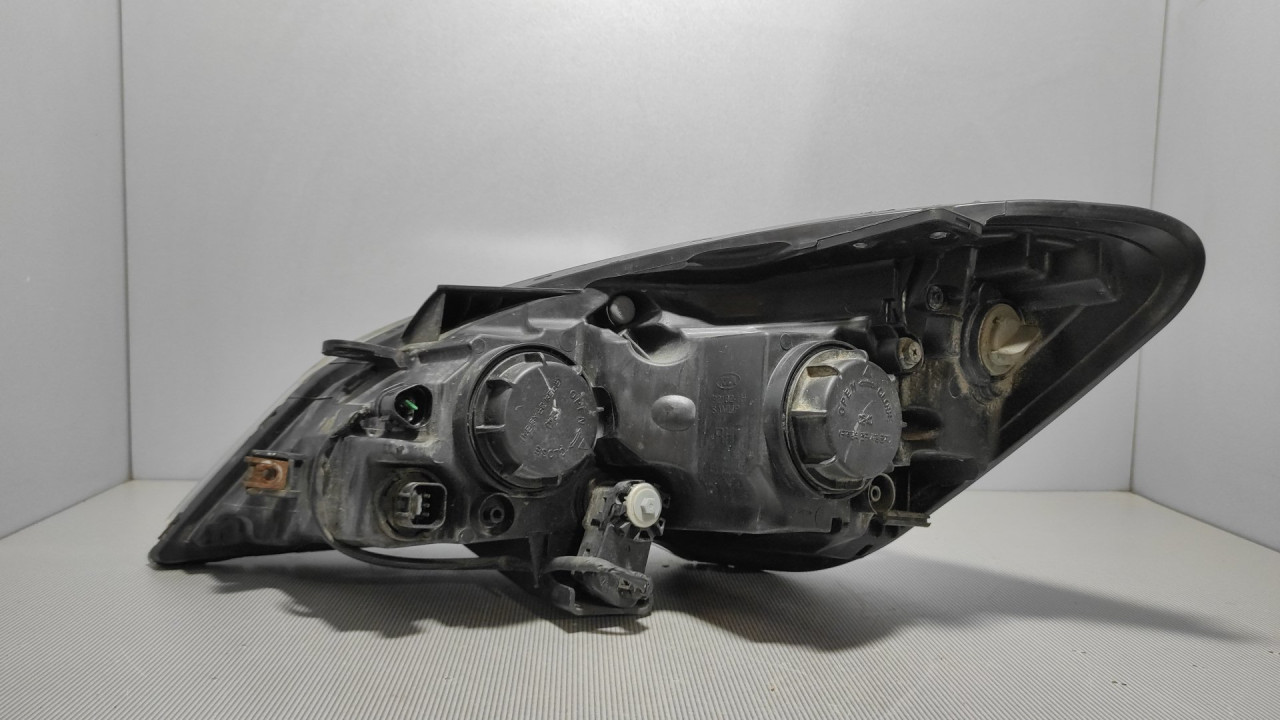DIJELOVI FAR KIA CEED > 09-12 921021H