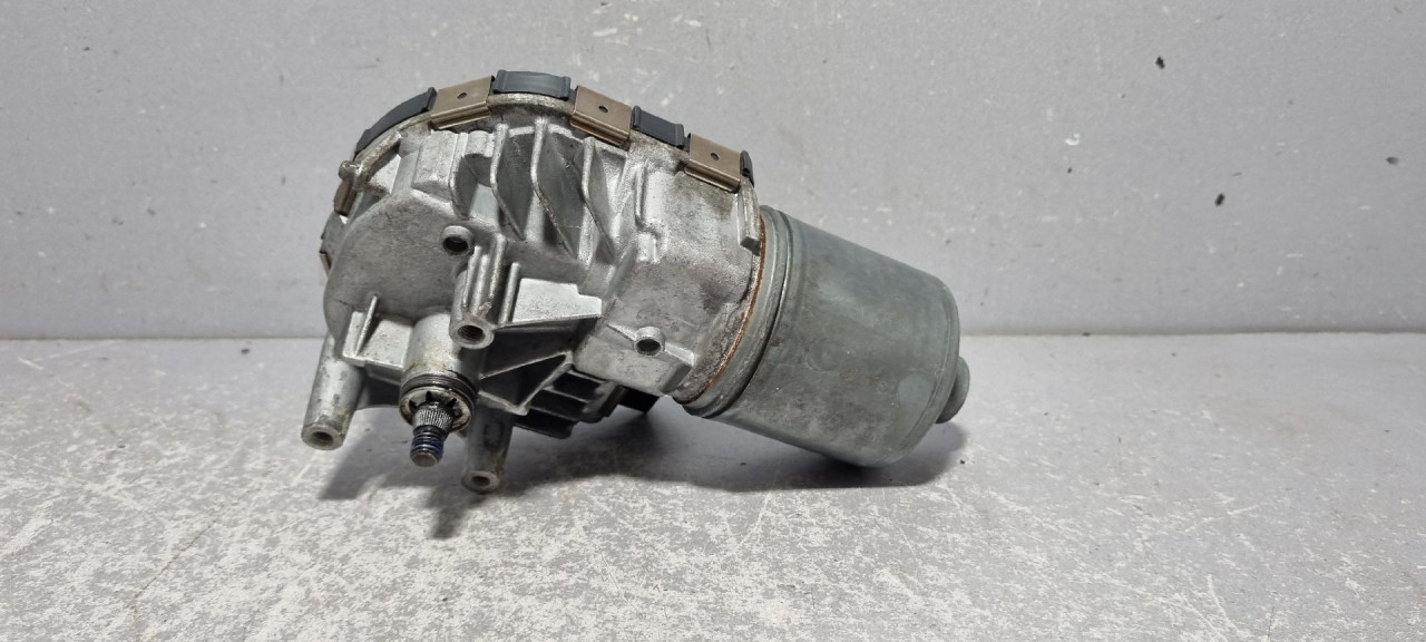 DIJELOVI MOTORIC PREDNJEG BRISACA AUDI Q5 > 08-11 2.0 8R1955119A