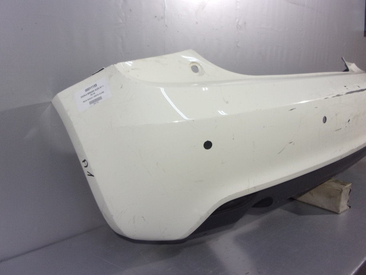 DIJELOVI BRANIK AUDI A1 > 10-14 AD120010 8X0807511
