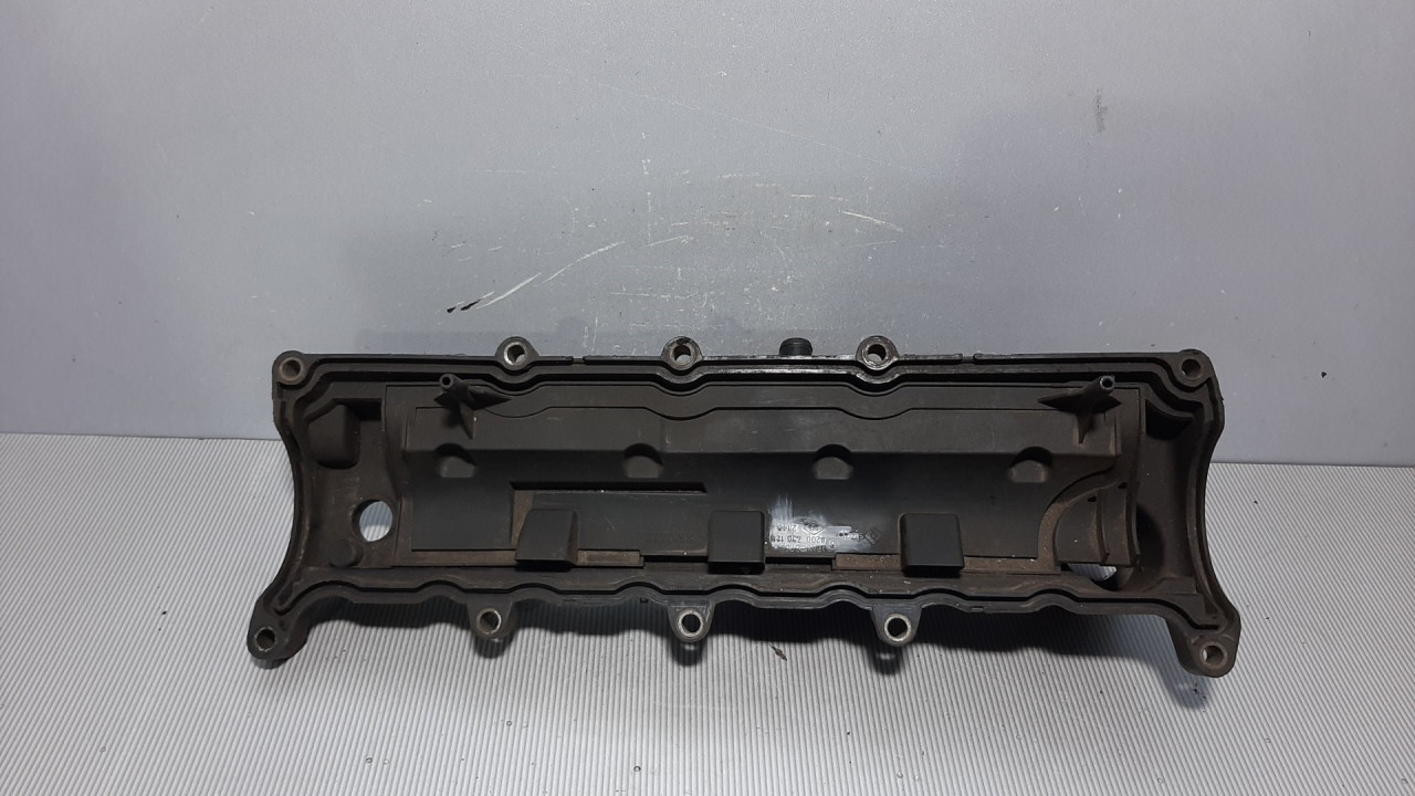 DIJELOVI DEKLO RENAULT MEGANE > 08-12 8200756123