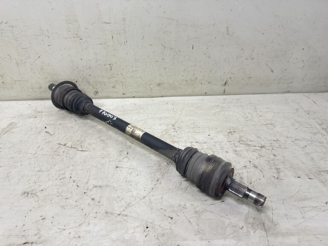 DIJELOVI POLUOSOVINA MERCEDES GLC (X253) > 16-22 2.0 A2133502411