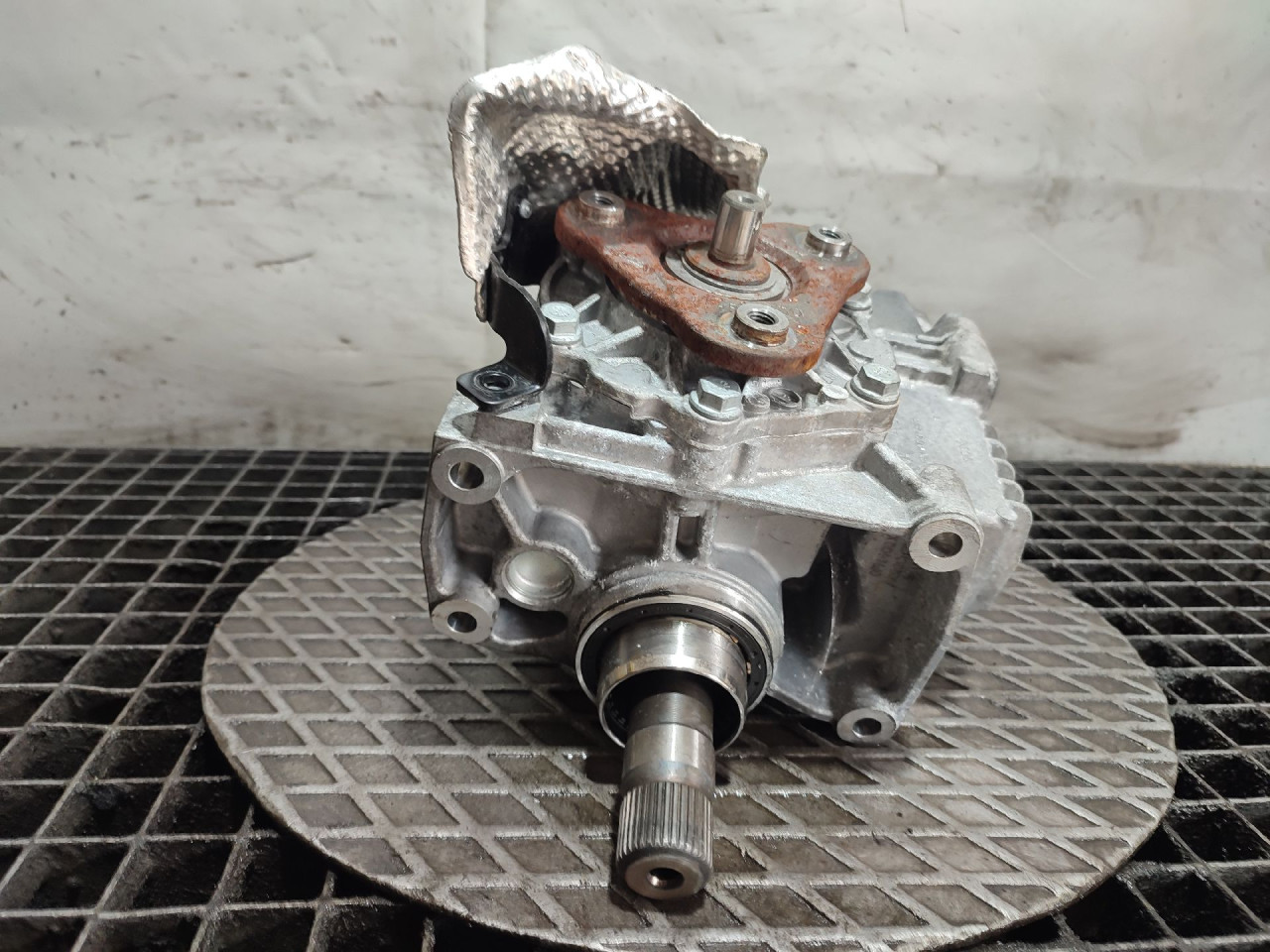 DIFERENCIJAL AUDI A3 (8VF/8VK) > 16- 331750245