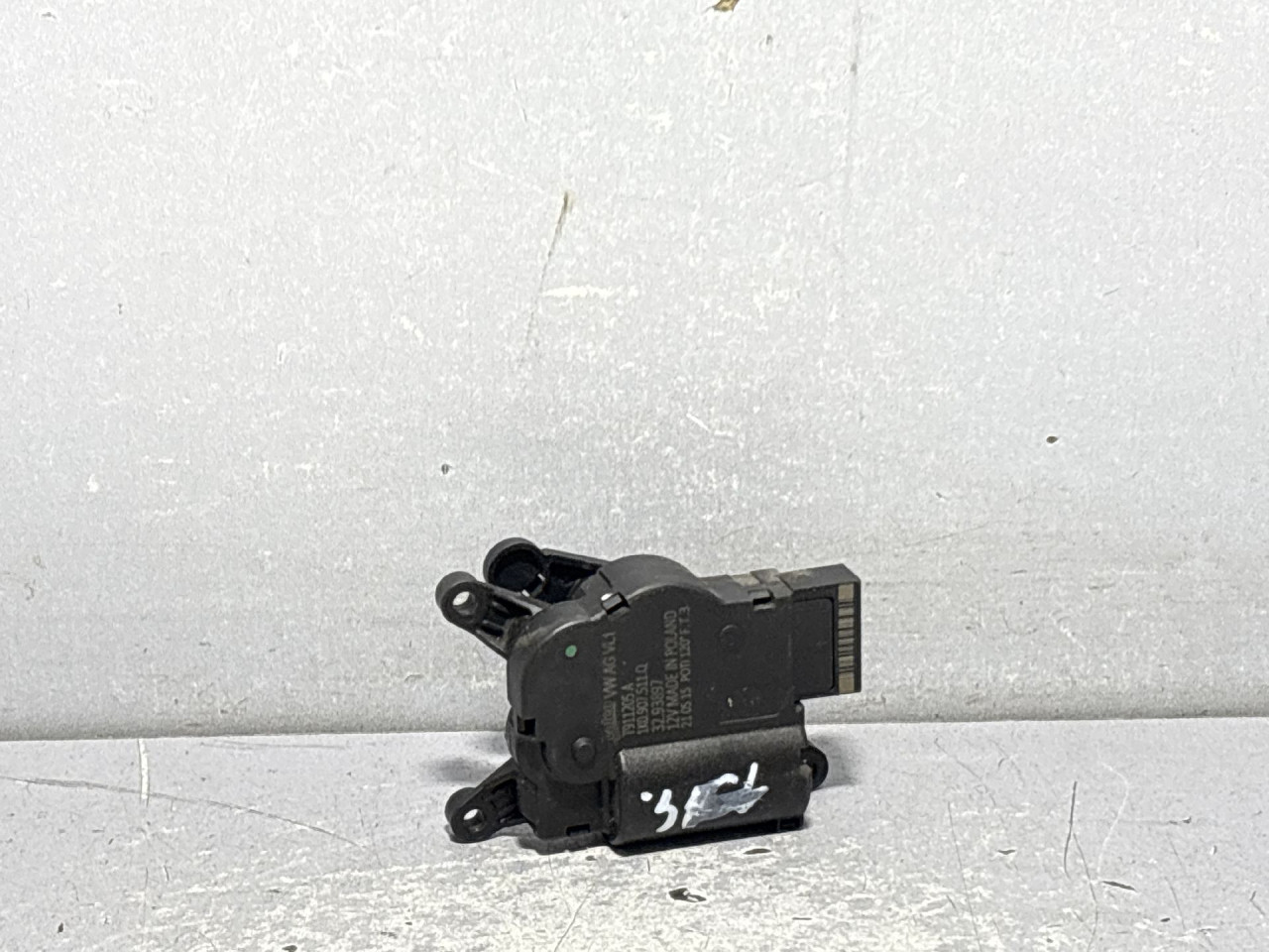 DIJELOVI MOTORIC KLAPNE VW TIGUAN > 11-15 1K0907511Q