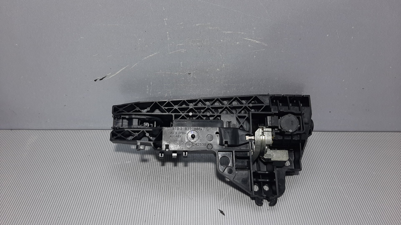 RUCKA VRATA AUDI A4 (B8) > 07-11 8T02837886