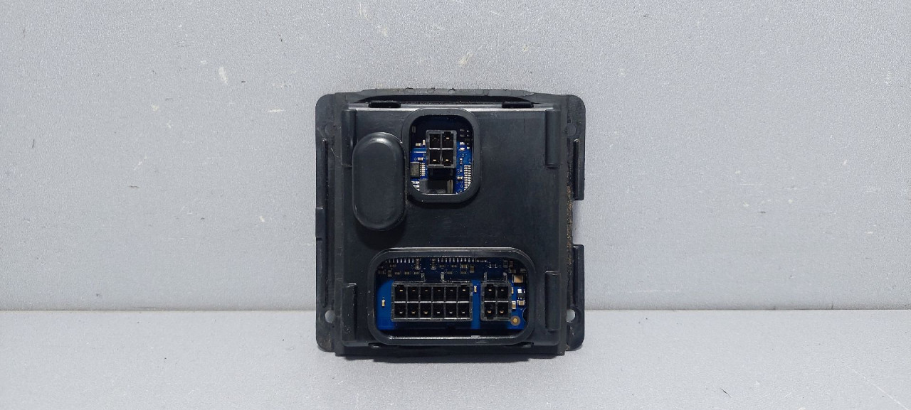 BALAST FARA VW PASSAT B6 > 05-10 7L6941329A