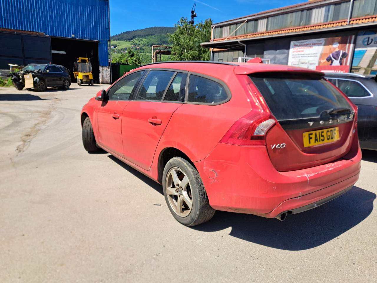 DIJELOVI VOLVO V60 2.0 DIZEL 110KW 2016. MJENJAC MOTOR D4204T9