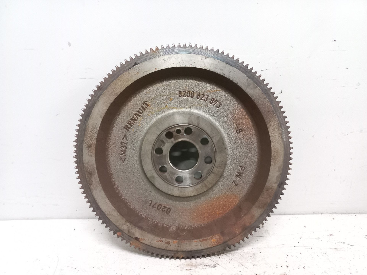ZAMAJAC NISSAN PRIMASTAR > 07-15 8200823873