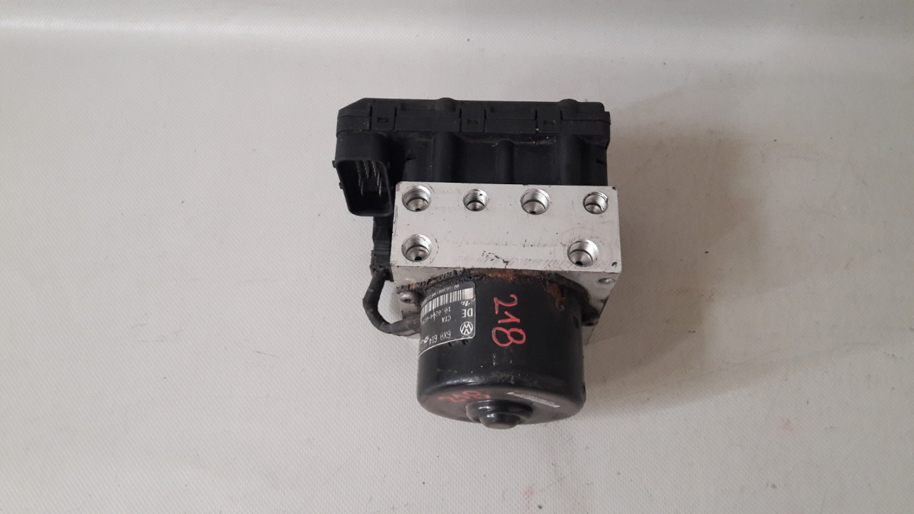 ABS ELEKTRONIKA VW POLO > 01-05 6X0907379B 6X0614117