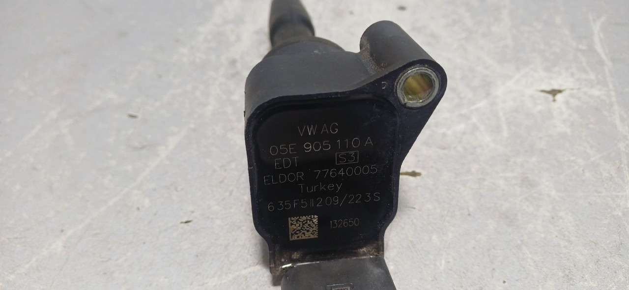 BOMBINA SKODA KAROQ > 17- 05E905110A 77640005