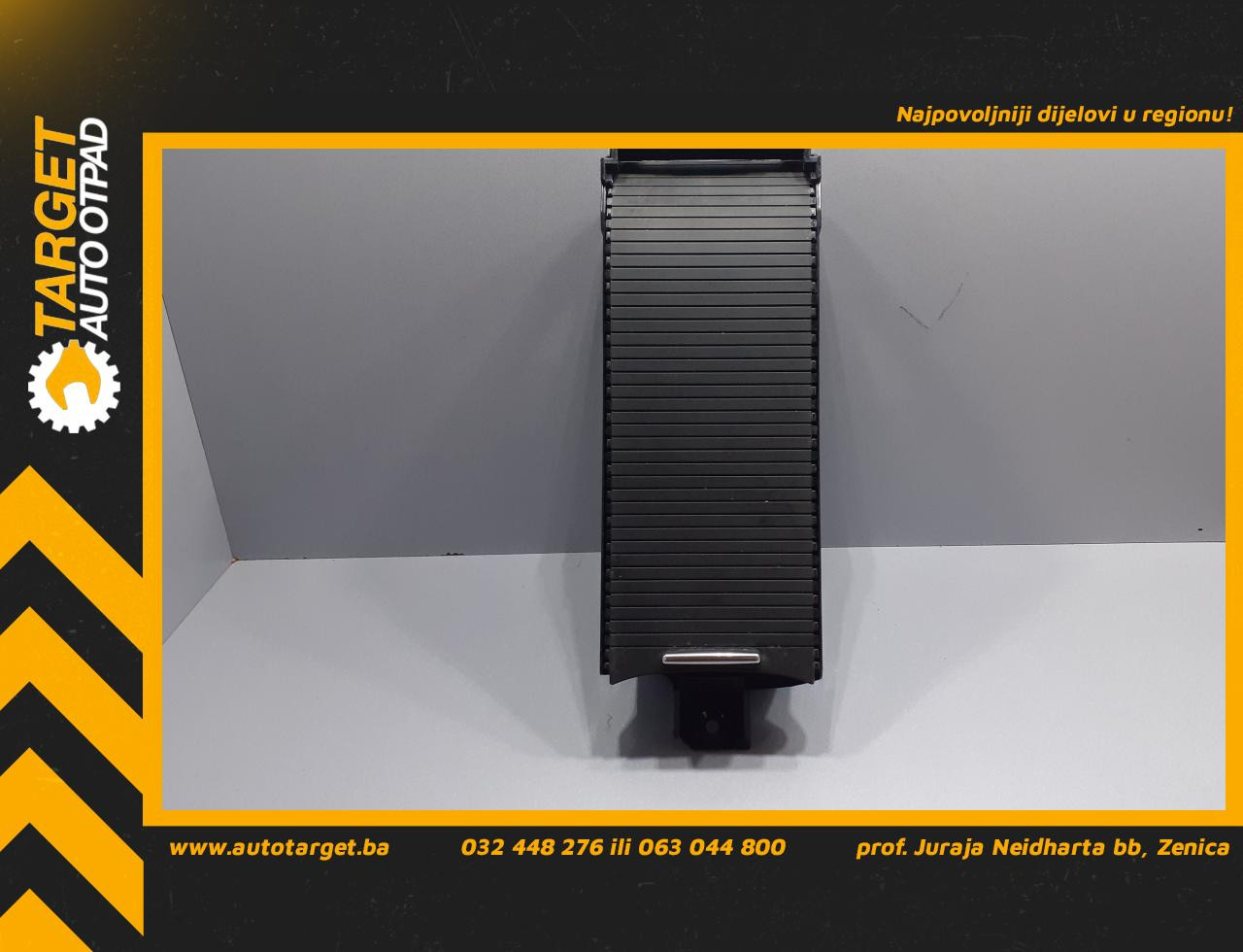 DIJELOVI PLASTIKA VW GOLF 6 > 08-12 1.6 1K0862531A