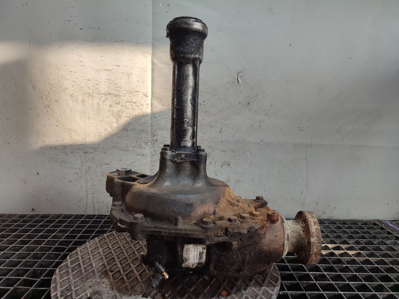 DIFERENCIJAL LAND ROVER DISCOVERY > 04-09 TAG500063