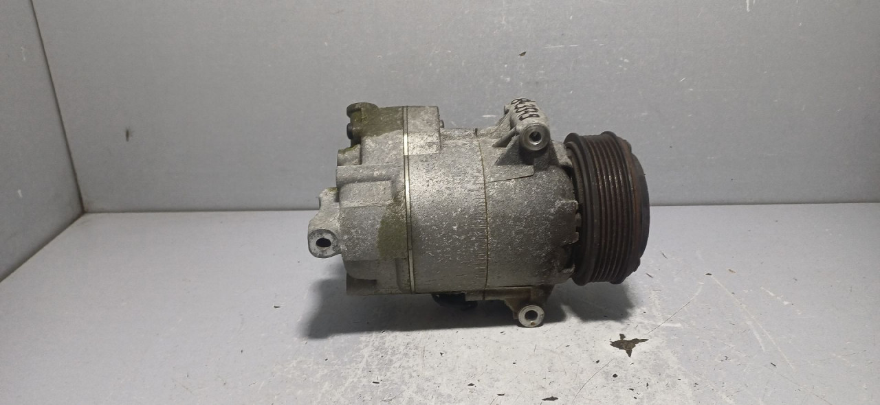 DIJELOVI KOMPRESOR KLIME OPEL ASTRA J > 12-15 2.0 401351739
