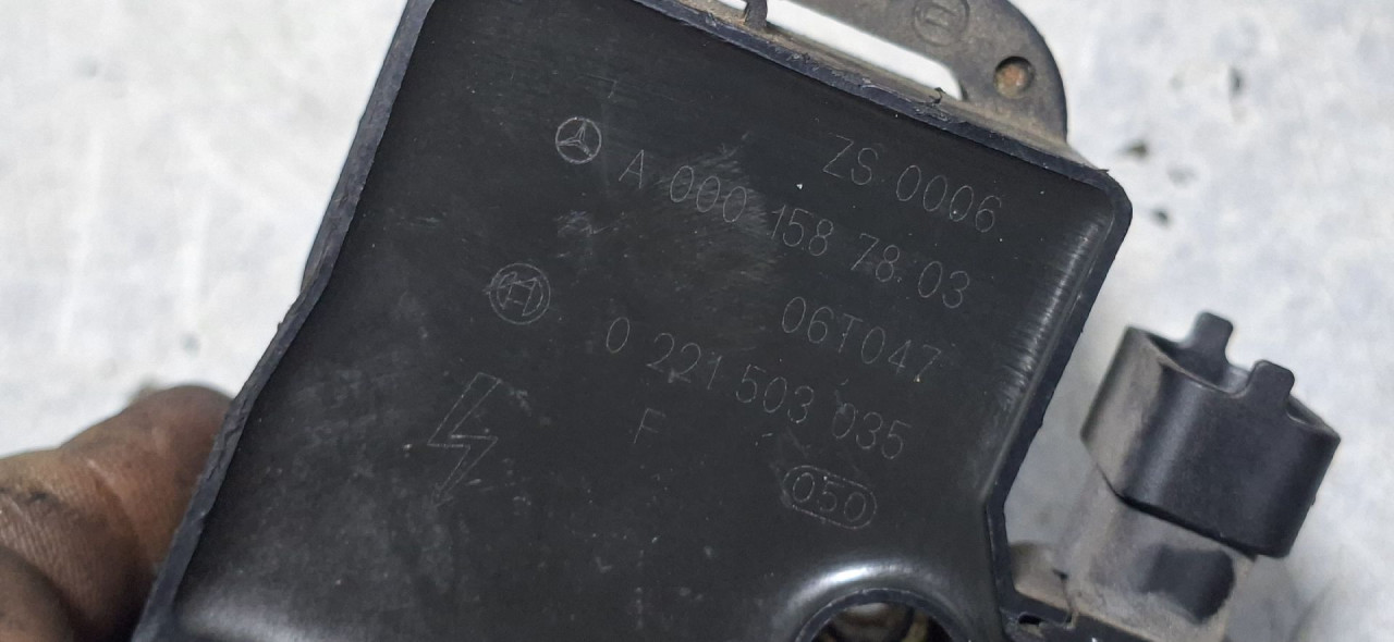 DIJELOVI BOMBINA MERCEDES A KLASA (W169) > 04-07 A0001587803