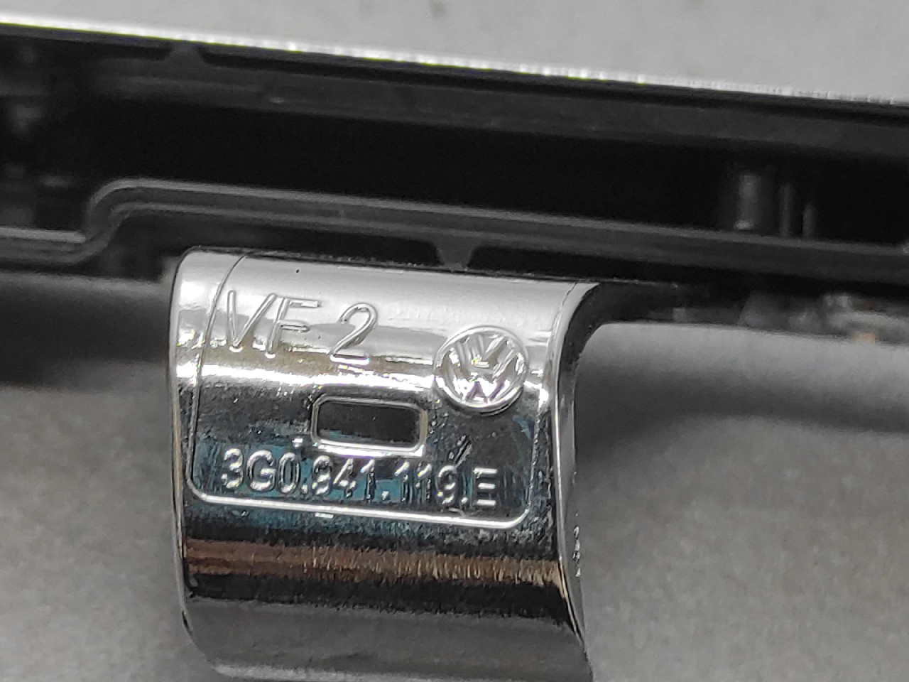 DIJELOVI LAJSNA VW PASSAT B8 > 14- 3G0941119E