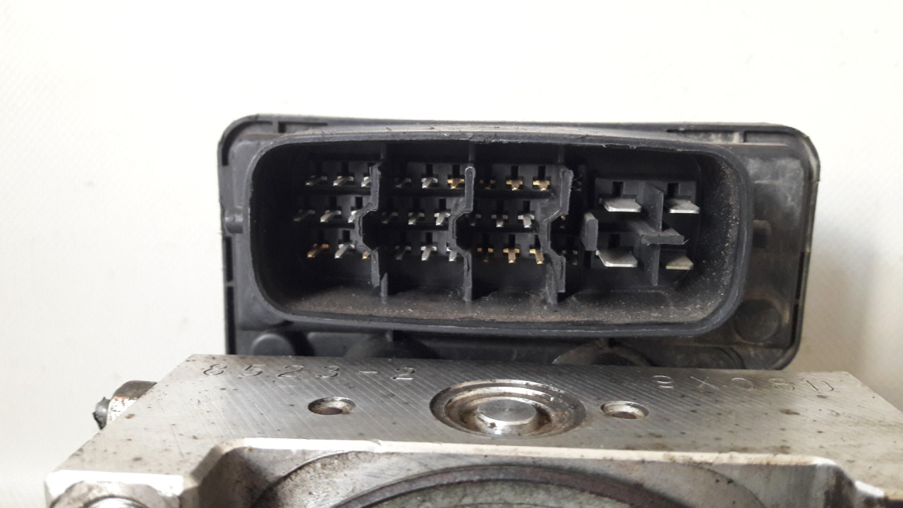 ABS ELEKTRONIKA TOYOTA YARIS > 99-03 8954152031 4451052