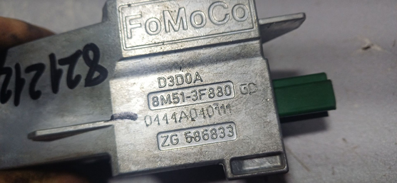 DIJELOVI BRAVA FORD KUGA > 08-12 8M513F880GD