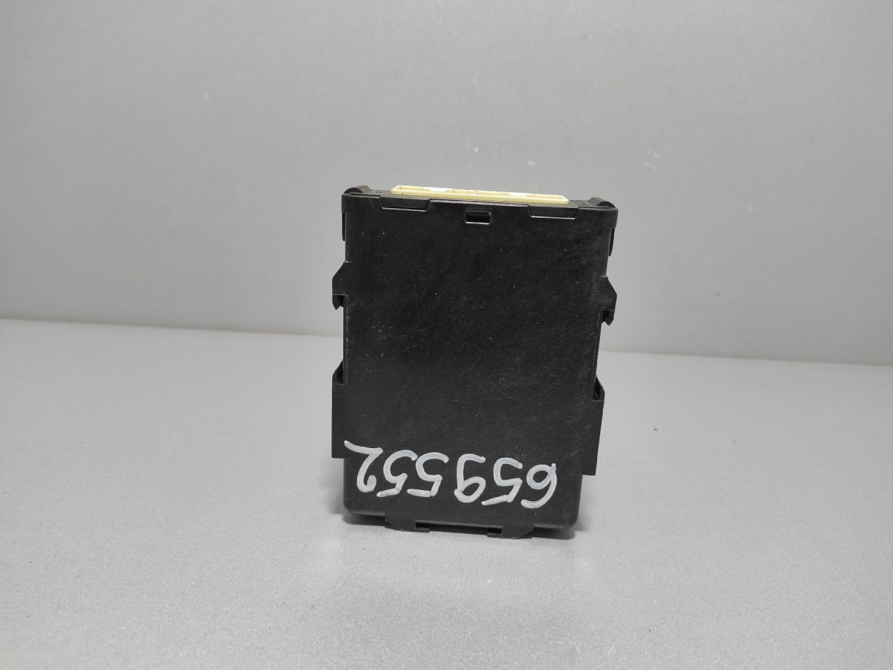 DIJELOVI ELEKTRONIKA MODUL TOYOTA AURIS > 13-15 1.8 8953512010