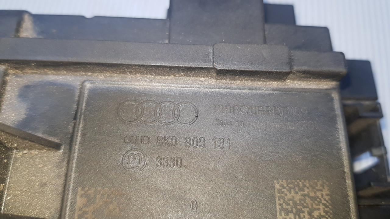 BRAVA PALJENJA AUDI A4 (B8) > 12-15 8K0909131