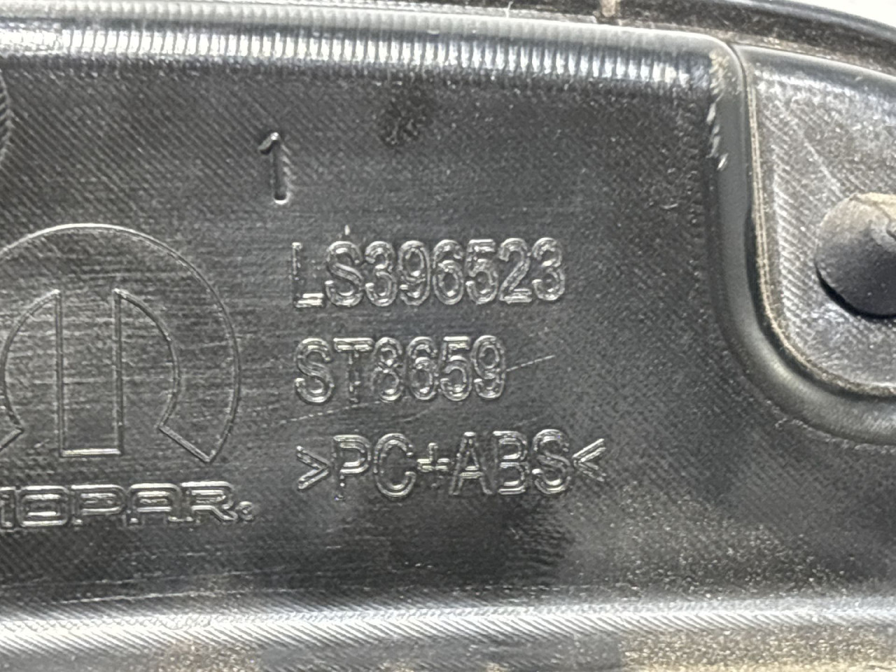NASLONJAC ZA RUKU OPEL MOVANO > 14- LS396523