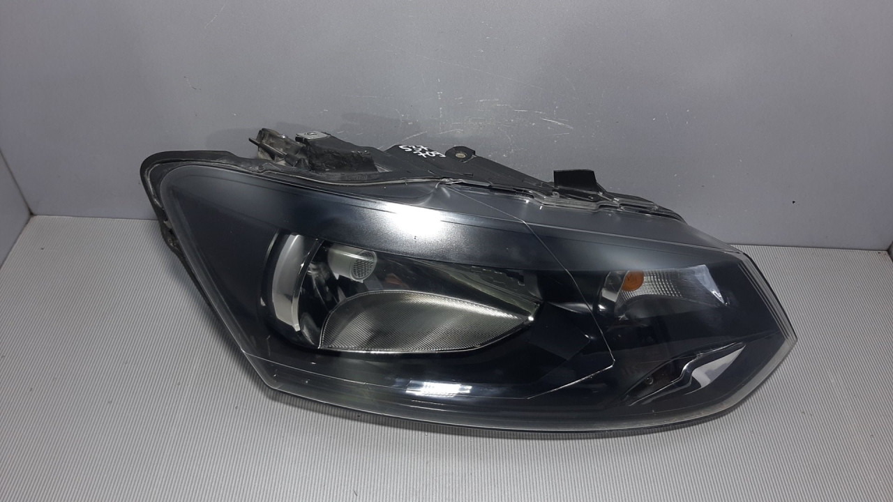 DIJELOVI FAR VW POLO > 09-14 6R1941016E