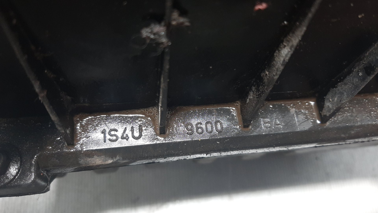 KUCISTE FILTERA ZRAKA FORD FOCUS > 01-05 1S4U9600BA