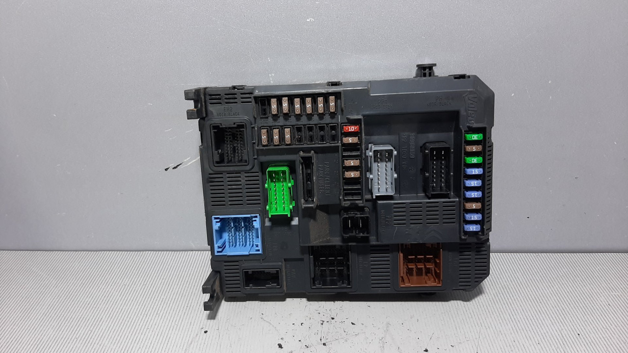DIJELOVI ELEKTRONIKA MODUL PEUGEOT 308 > 13-17 9807054180