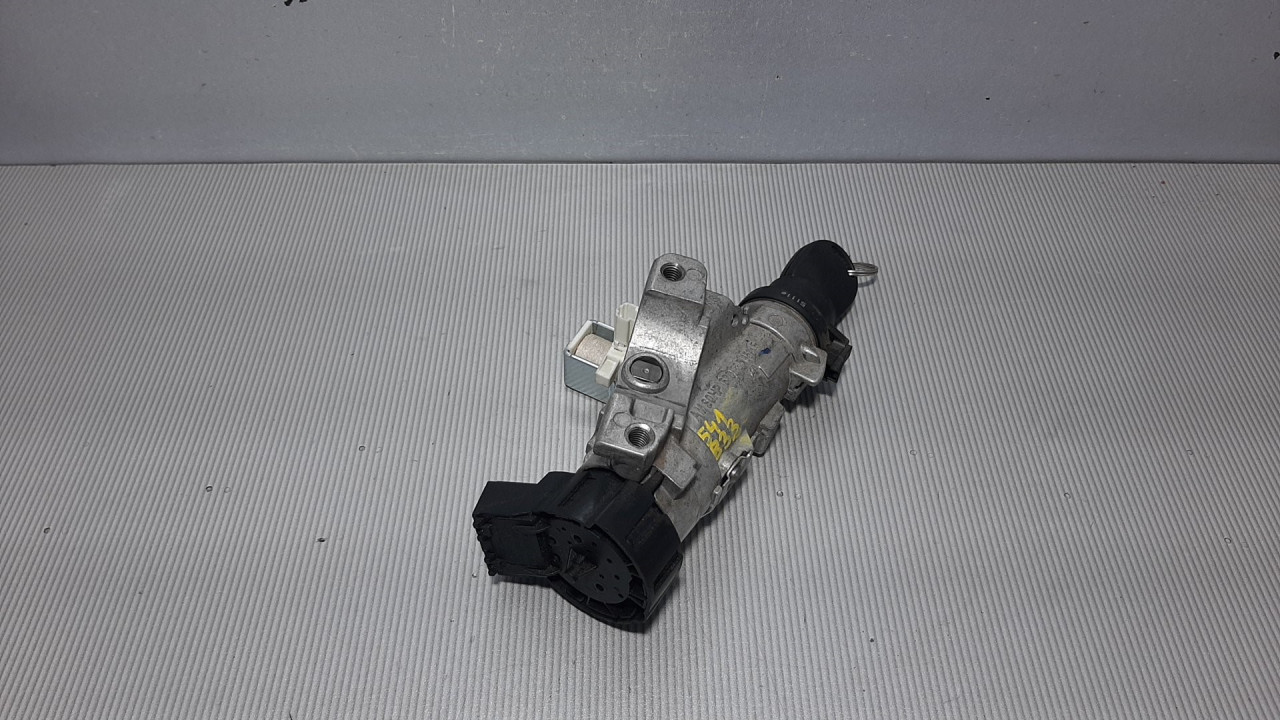 DIJELOVI BRAVA PALJENJA VW POLO > 09-14 6R0905851F